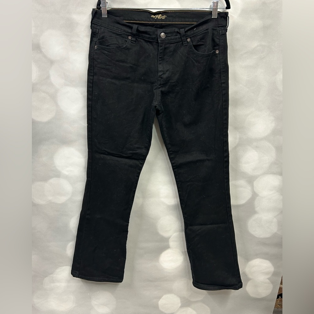 Old Navy The Flirt Fit Classic Black Denim Straight Midrise Jeans Womens size 12